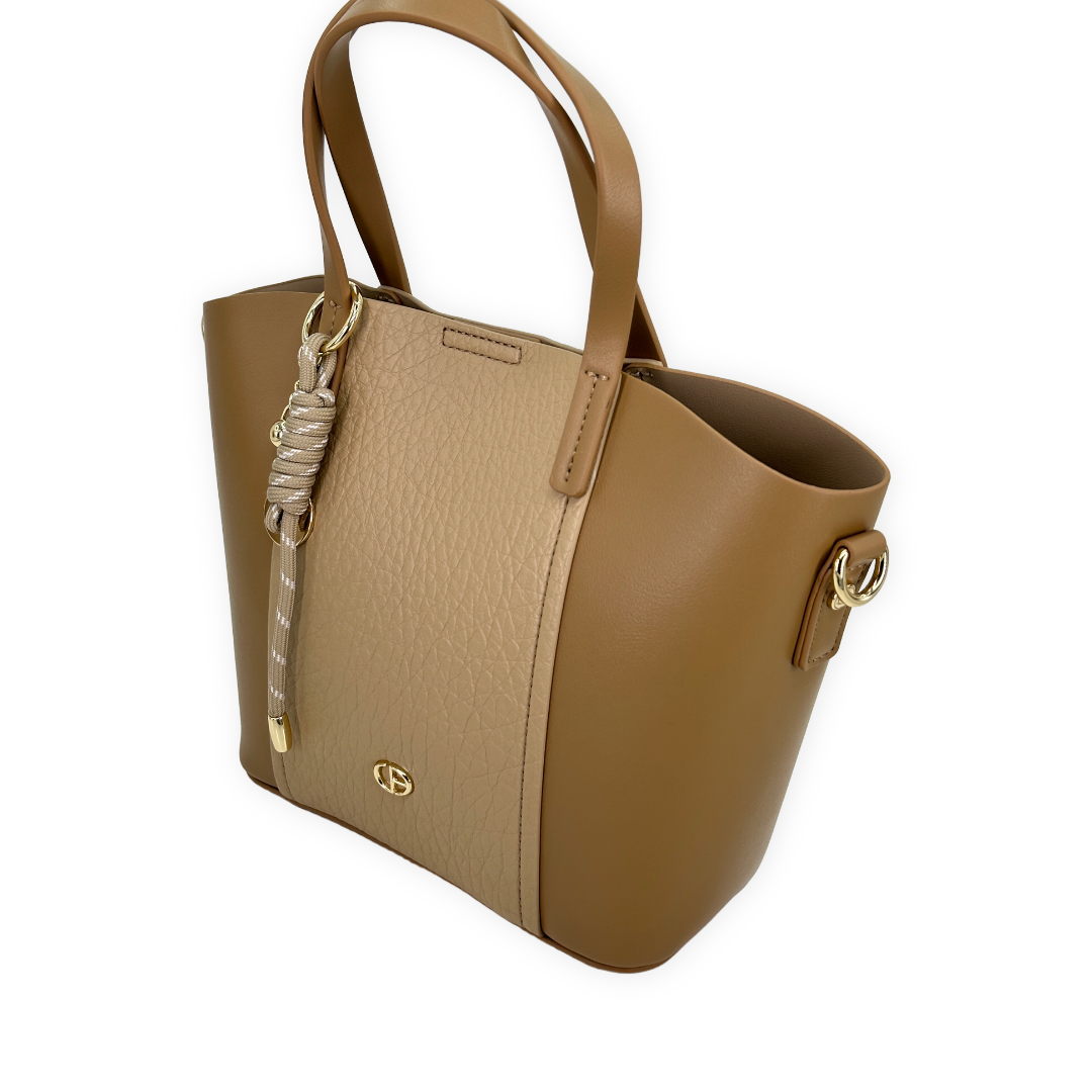 CHRISBELLA AA012503189